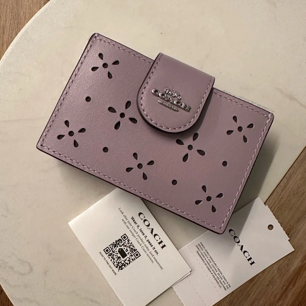 NWT! NEW! Coach Perforated Leather Accordion Card Case Purple Women